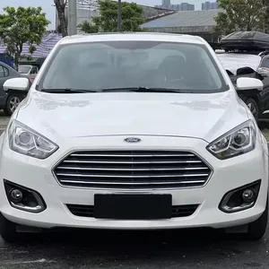 Sıcak satış Ford Escort 2015 1.5L ikinci el araba düşük fiyat ikinci el arabalar stokta çin'de yapılan