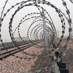 Rasoir concertina Fil de fer barbelé Rasoir à spirale Clôture grillagée Clôture grillagée pour rasoir - Product Image 5