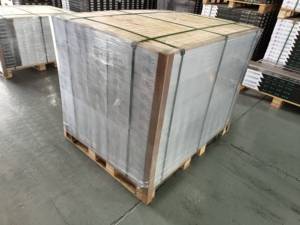 Plancher en vinyle SPC Unilin Click de 5,5 mm en matériau vierge profondément gaufré bois-plastique avec sous-couche IXPE - Product Image 3