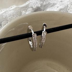 Pendientes Geométricos Vintage de Plata S925 para Otoño/Invierno - Product Image 5