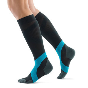Chaussettes invisibles 100% polyester légères et respirantes, qualité supérieure, prix raisonnable, vente en gros pour hommes et femmes, compression - Product Image 1