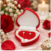 Boîte à bijoux élégante en nylon, faite à la main, personnalisée, imprimée en flocage, en forme de cœur, pour l'emballage de bagues de mariage, de boucles d'oreilles et de colliers, tendance