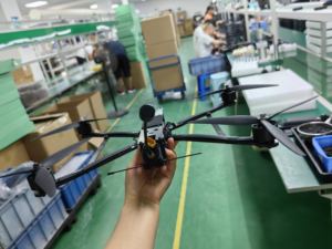 Dron FPV de 10 pulgadas con una distancia de vuelo de 20 KM y una carga útil de 3-5 KG, equipado con función de posicionamiento GPS - Product Image 2