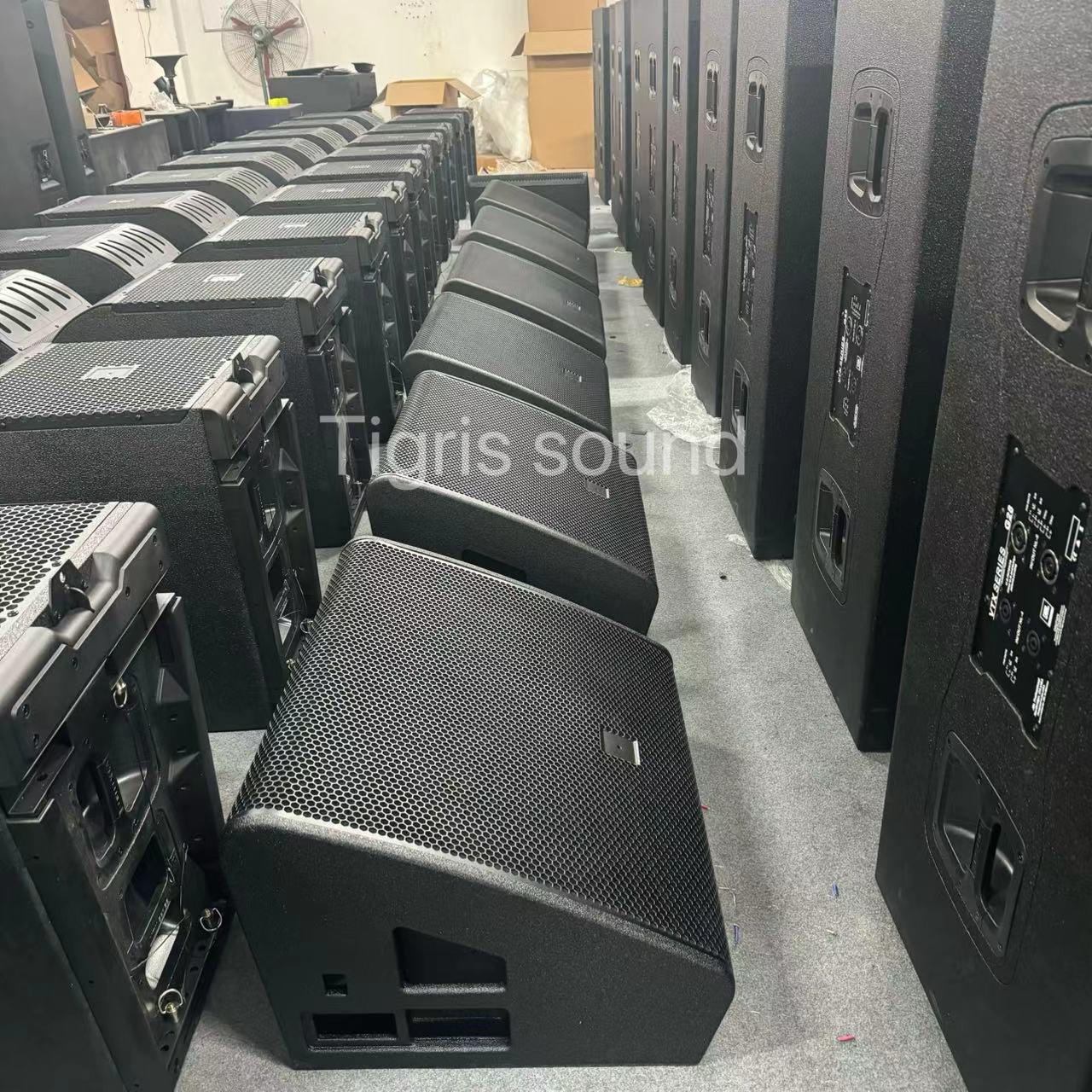 jbl monitor speakers