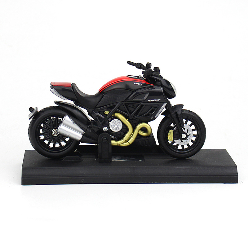 ดีเคดี บิ๊ก ดีเวล สตรีทไบค์ สีดำและแดง