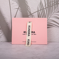 Venta al por mayor personalizado impreso Rosa arte papel regalo artesanía BOLSA DE LA COMPRA embalaje reciclable con asas de cinta con su propio logotipo