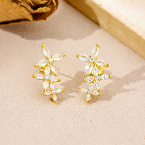 FUAMAY, venta al por mayor, <span class=keywords><strong>pendientes</strong></span> <span class=keywords><strong>de</strong></span> flores <span class=keywords><strong>de</strong></span> circón <span class=keywords><strong>de</strong></span> Plata <span class=keywords><strong>de</strong></span> Ley 925 <span class=keywords><strong>de</strong></span> lujo, <span class=keywords><strong>pendientes</strong></span> <span class=keywords><strong>de</strong></span> escalada <span class=keywords><strong>de</strong></span> flores <span class=keywords><strong>de</strong></span> circón plateados en <span class=keywords><strong>oro</strong></span> <span class=keywords><strong>de</strong></span> 18 quilates - Product Image 3