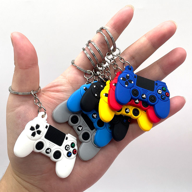 Customized Manufacturers Soft Custom logo Wholesale Mini Rubber Game Machine Keychain Keyrings Key Holders Classic Toy