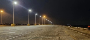 Lampadaire solaire LED tout-en-un TRISTAR TSSL-AIO 400W à haut lumen pour route, IP68, capteur radar, contrôle de mouvement, angle de faisceau de 180° - Product Image 2