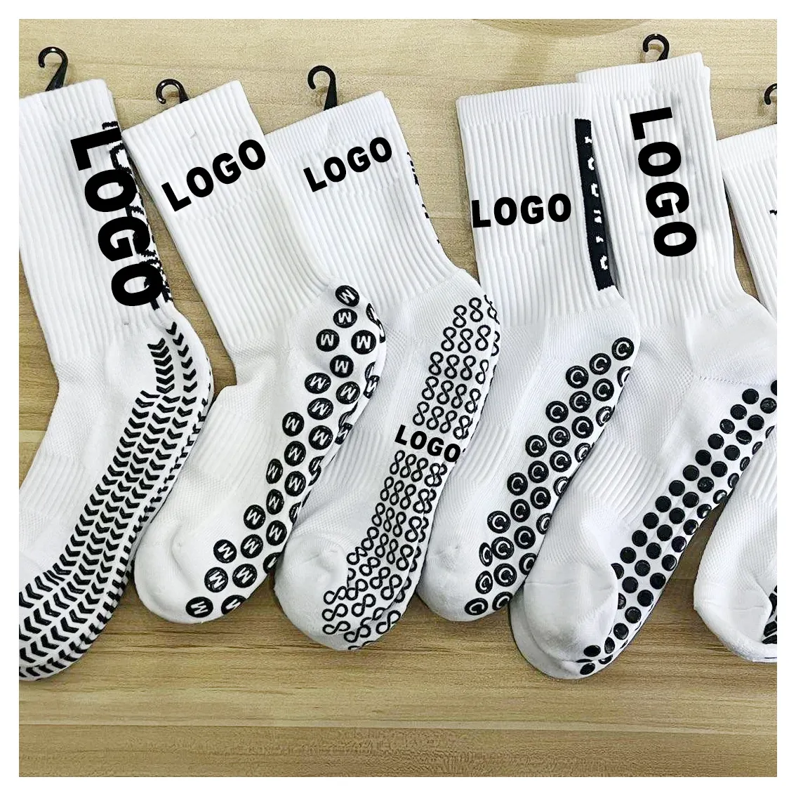 Custom Made Logo Anti Slip Socks for Kids Youth Men Non Slip Grip Sock Football Soccer Ankle Crew Long Athletic Sport Grip Socks