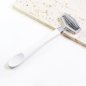 ลูกกลิ้งนวดหน้าและผิวกายแบบมือถือ แพลตตินัม สำหรับกระชับผิว ลดเลือนริ้วรอย 3 มิติ พร้อมเข็มนวด - Product Image 5