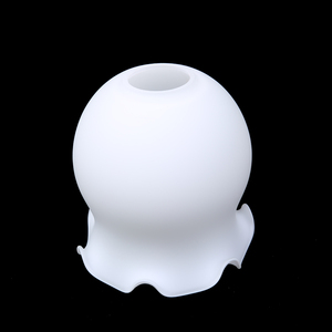 Lámpara <span class=keywords><strong>de</strong></span> tulipán <span class=keywords><strong>de</strong></span> <span class=keywords><strong>vidrio</strong></span> blanco leche <span class=keywords><strong>esmerilado</strong></span> soplado a mano, pantalla <span class=keywords><strong>de</strong></span> lámpara <span class=keywords><strong>de</strong></span> <span class=keywords><strong>vidrio</strong></span> blanco ópalo con borde <span class=keywords><strong>de</strong></span> flor - Product Image 2