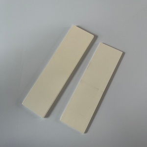 Plaque de nitrure de bore à 99,5 %, substrat en nitrure de bore, panneau en céramique boride - Product Image 1