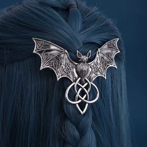 Pinza para el pelo retro gótica con nudo celta y murciélago, estilo punk, ocultista, animal, de bruja para mujer - Product Image 5