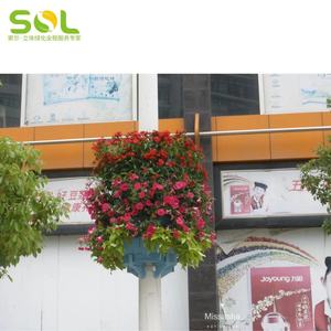 Pot de fleurs suspendu auto-arrosant empilable, jardinière décorative verticale pour poteau de lampe - Product Image 6