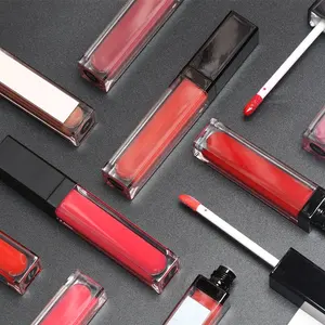 Lipgloss su geçirmez led ışık ve ayna kişiselleştirilmiş dudak parlatıcısı için dudak tonu özel ambalaj