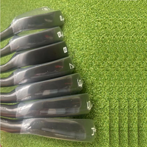 Set Klub Golf 7pcs Besi Tangan Kanan 456789 PW, Set Klub Golf Tempa Warna Perak Hitam, Shaft Baja, Grip Karet, Untuk Pria