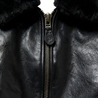 Blouson aviateur en cuir noir pour homme, sur mesure OEM, col en peau de mouton, boutons vintage, style rétro classique, vêtement de travail en cuir.