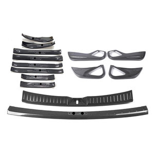 Sợi Carbon Ngưỡng Bảo Vệ Tấm Cửa Sill Scuff Tấm Bìa Trim Cửa Cạnh Bảo Vệ Bước Sill Cho Toyota Corolla Chéo 2020 - Product Image 1