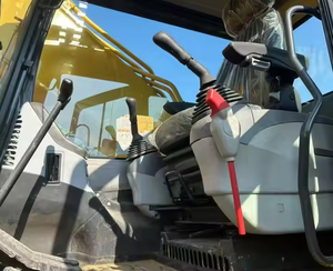 Excavadora Komatsu Pc300 usada de 30 toneladas, buenas condiciones, bajas horas de trabajo, motor original, oferta especial - Product Image 6