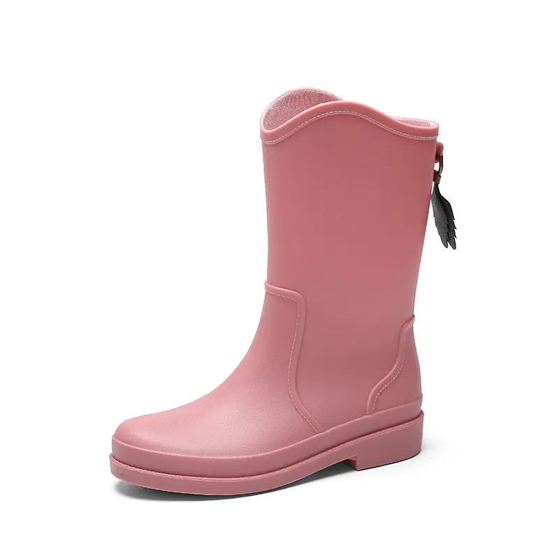 PVC moda minimalista Mid tubo chuva botas para mulheres impermeável anti-derrapante botas de água resistente ao desgaste exterior vestindo sapatos