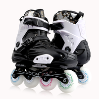 Patins de slalom en ligne, style freestyle, lumière LED, 4 roues, patins à roulettes en ligne, PP, chaussure, coquille, patins à roulettes pour enfants et adultes, bonne qualité