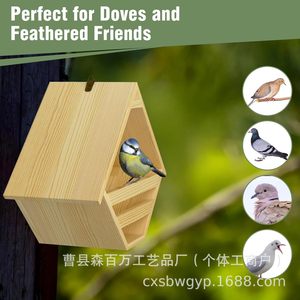 รังนกไม้แขวน ขนาดกลาง สีไม้ธรรมชาติ สำหรับนกในสวนหลังบ้าน - Product Image 3