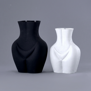 Vases à fleurs en métal noir et blanc, figurine décorative moderne de style côtier en forme de corps humain, faite à la main, écologique, résistante à la rouille - Product Image 1