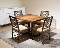 Table de style moyen-oriental avec 4 chaises, bordure en métal doré, plateau en bois et chaises à assise souple, table et chaises de salle à manger.