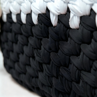 Panier de rangement en corde tressée à la main avec fleur décorative, noir et blanc, panier de rangement bicolore pour la salle de bain, pour serviettes et articles de toilette