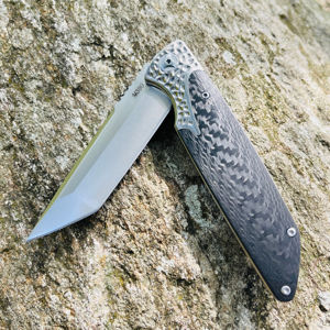 سكين جيب قتالي تصنعه بنفسك في الهواء الطلق التيتانيوم + مقبض من ألياف الكربون الفولاذ المقاوم للصدأ التخييم الصيد الصيد الإنقاذ التكتيكي - Product Image 1