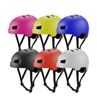 Enfants jeunesse Skateboard casque Sport patinage PC coque In-mold casque pour adultes enfants patinage à roulettes vélo cyclisme casque