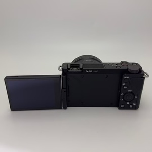 กล้องมิเรอร์เลส <span class=keywords><strong>Sony</strong></span> <span class=keywords><strong>ZV</strong></span>-<span class=keywords><strong>E10</strong></span> มือสอง พร้อมเลนส์ 16-50 มม. ความละเอียด 24MP กล้องสร้างสรรค์เนื้อหา 4K - Product Image 4