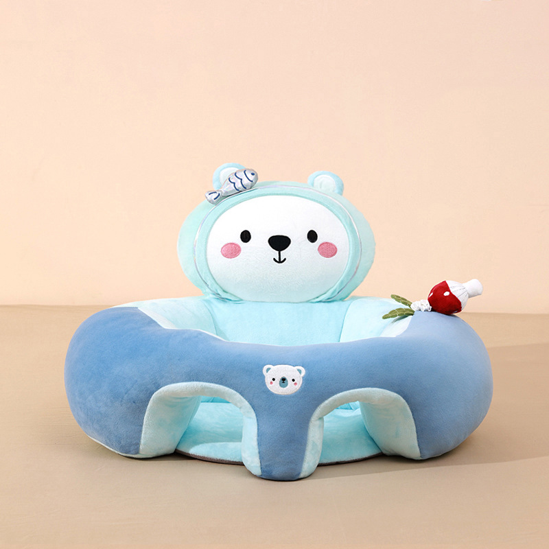 Bébé ours des glaces