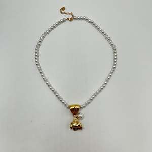 Collares de Perlas CBBA-1444, Elegantes y Lujosos, el Accesorio Perfecto para Cualquier Atuendo - Product Image 1