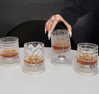 Verre à bière créatif personnalisé en gros, verre à whisky rotatif anti-stress de qualité supérieure