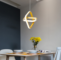 Suspensions Modernes pour la Décoration du Salon, la Cuisine, le Restaurant – Luminaires Suspendus et Lustres pour la Décoration Intérieure