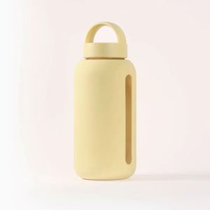 Wholesale Customize 2 in 1 Lids Borosilicate Glass Drinking Water Bottle with Silicone Sleeve 800ml for Motivational Outdoor Use - Product Image 2