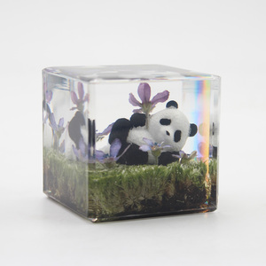 Artesanías puramente hechas a mano Animal <span class=keywords><strong>Panda</strong></span> flor seca resina Rectangular adorno cúbico pisapapeles adornos para decoración de coche - Product Image 2