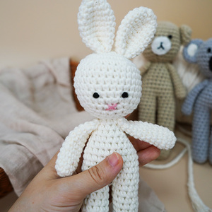 Handgefertigte Entzückende Gehäkelte Tier-Plüschtiere Niedliche Weiche Bären Hasen Koala Stoffpuppen Tröster PP Baumwolle Baby Geschenke Souvenirs - Product Image 4