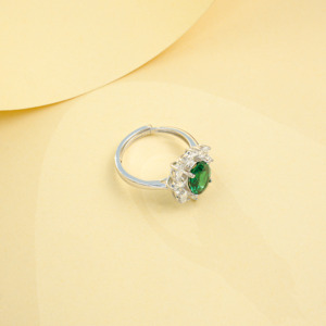 925 Sterling <b>Silver</b> Lab Grown <b>Emerald</b> Fashion <b>Ring</b> - Product Image 4