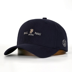 Gorra Deportiva Unisex de Color Sólido Informal para Exteriores, Gorra de Béisbol Estructurada de 6 Paneles con Etiqueta Tejida y Bordado Personalizado - Product Image 1