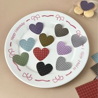 Autocollants Cœur à Carreaux Vintage avec Adhésif Thermofusible et Matériau PE pour la Pâtisserie et les Biscuits Faits Main
