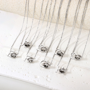 Collier Lettre <span class=keywords><strong>d</strong></span>'<span class=keywords><strong>Amour</strong></span> en Gros, Pendentif Initiale A-Z en Argent Plaqué Diamant, Chaîne Clavicule en Acier Inoxydable 316L Tendance - Product Image 1