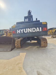 Pompe de boîte de vitesses pour excavatrice Hyundai 505LVS de 48 tonnes, fabriquée en Corée, capacité de la benne de 2,05 m³, excellente pour les grands projets de construction - Product Image 4