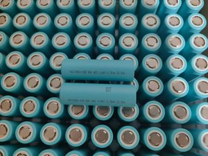 Cellule de batterie haute décharge BAK 21700 INR21700-50D2 50D2 60A 45D 50D2 65E RS50 50SE - Product Image 4