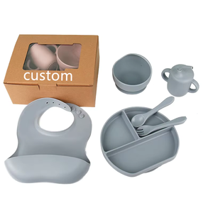 Vaisselle de luxe personnalisée en silicone incassable pour bébé : assiette, bol, gobelet, récipient à collation, cuillère courte et fourchette – Vente en gros - Product Image 1