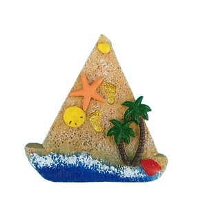 Imán de nevera oceánico de resina personalizado triángulos imán de nevera con vista al mar - Product Image 6