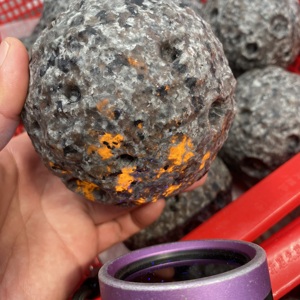 <span class=keywords><strong>Esfera</strong></span> Lunar de Yooperlita Natural Sin Pulir de 7 cm, Tallada, Mineral Fluorescente UV, Decoración Artesanal Celestial Exquisita, Cristal - Product Image 3