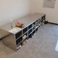 Casier à chaussures double face en acier inoxydable à 30 compartiments avec serrure à clé et tabouret de changeur sur pied